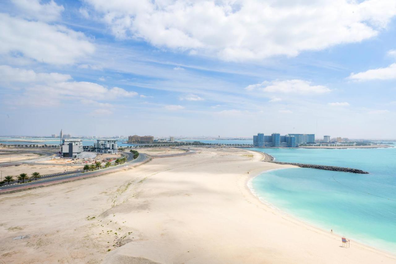 Luxury 1br Beachfront Marjan Island Apartment